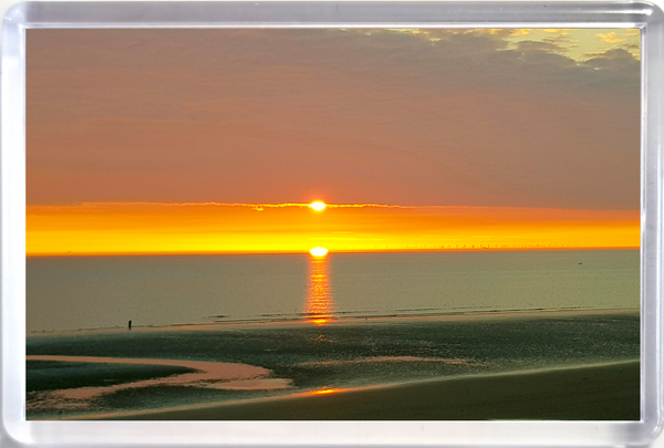 Jumbo Blackpool Fridge Magnet showing a sunset on the beach.