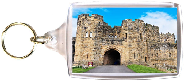 Large Alnwick Castle Gate House Entrance keyring