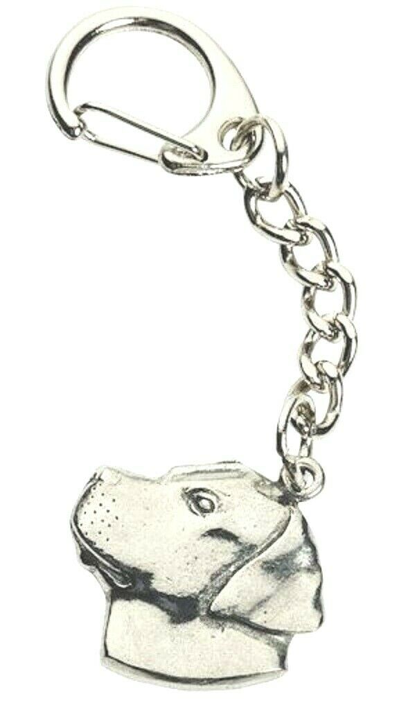 Labrador Keyring   Pewter - Polished Silver Colour Size: 2.7cm x 2.4cm Approx Handmade in the UK by Westair Reproductions Ltd Attach to Bags, Purses, Wallets, Cases and more   A beautiful Labrador Head keyring.  Ideal gift for all Labrador owners or any dog lover.